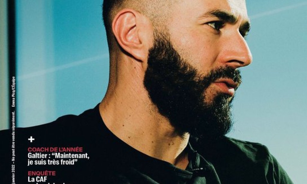 كريم بنزيما أفضل لاعب فرنسي لعام 2021