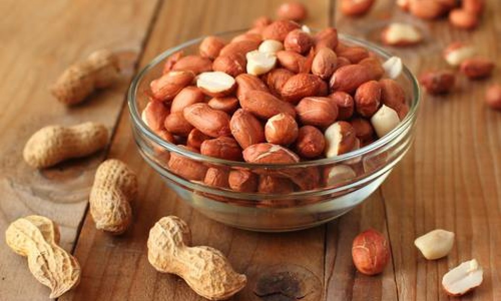 فوائد الفول السوداني وتأثيره علي صحة الإنسان