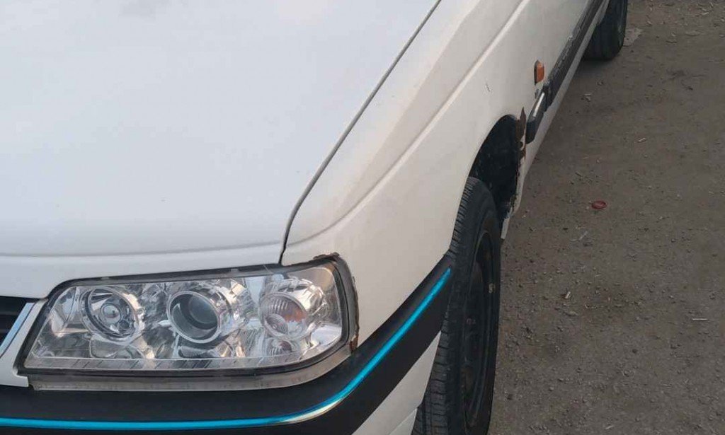 مميزات وعيوب سيارة بيجو 405