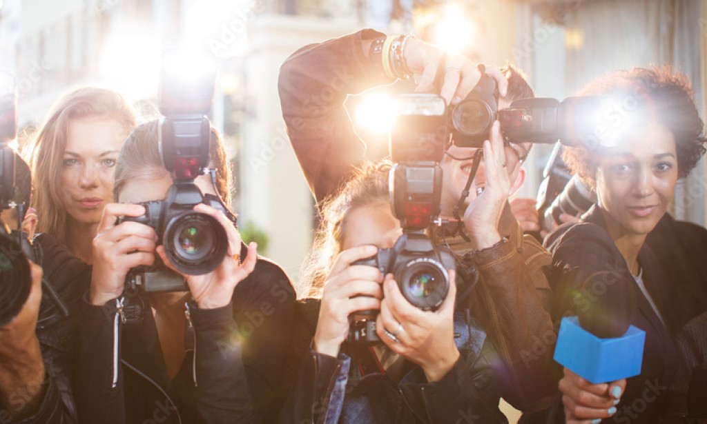 عالم المشاهير / هل يشعر المشاهير بالسعادة ؟