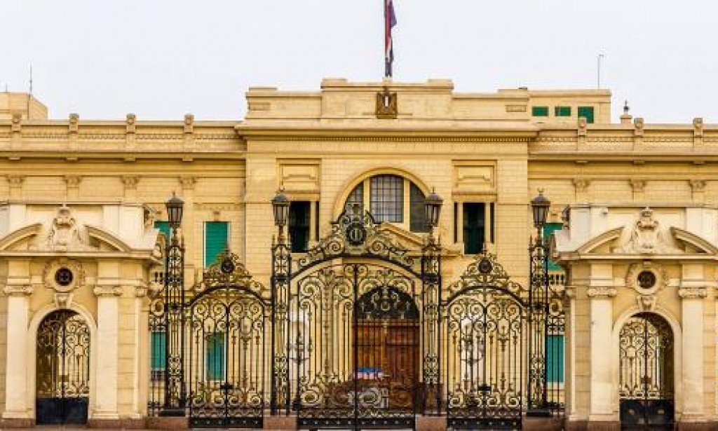 تعرف علي اهم شخصيات قصر عابدين ...؟