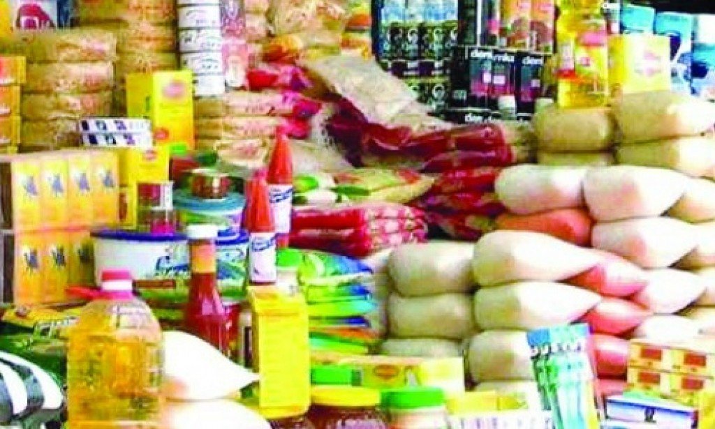 «هتاخد خزين رمضان كله»❤️.. الحكومة توزع سلع على المواطنين مجاناً🔥.. بهذه الطريقة👇