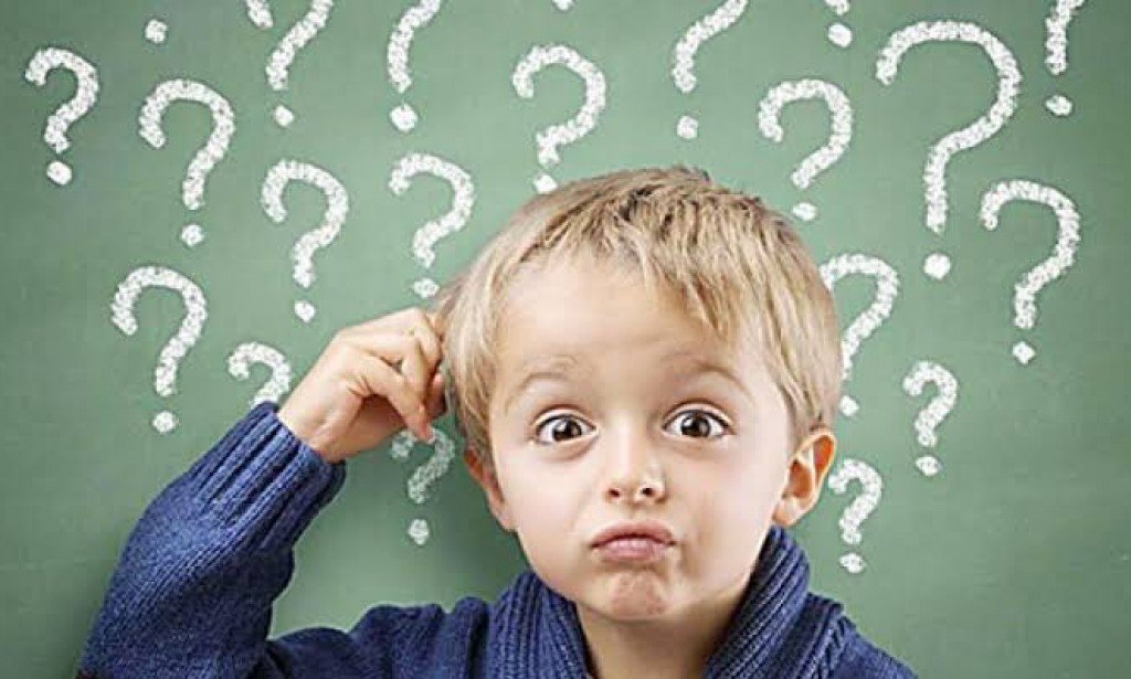 كيف نتعامل مع تساؤلات الطفل والمراهق