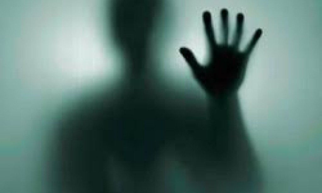 نداء الموت " أصوات الأموت بين الحياة والموت "