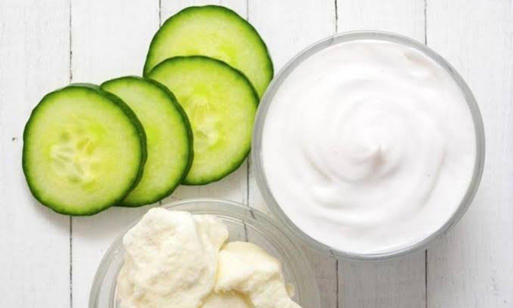 طريقة عمل ماسك لتفتيح البشرة بالزبادى