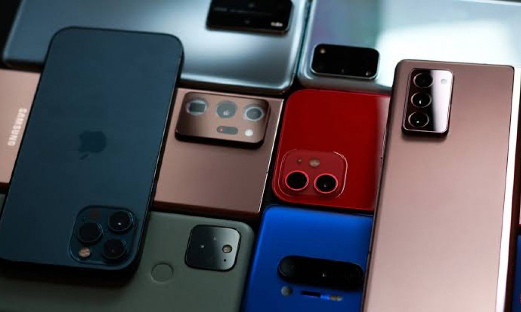 Top 10 phones of 2022