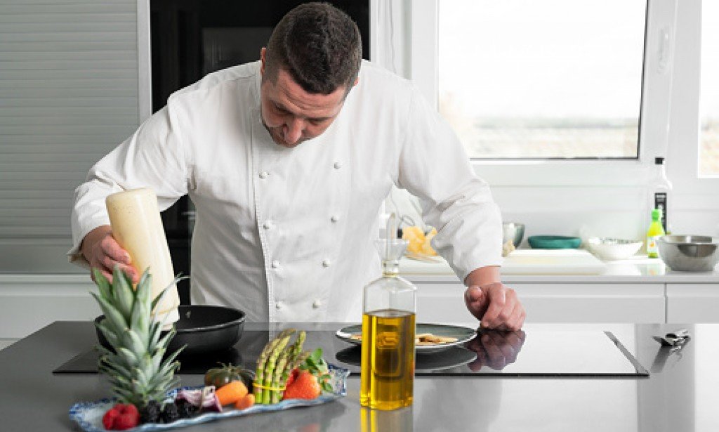 What You Need To Know About Extra Virgin Olive Oil