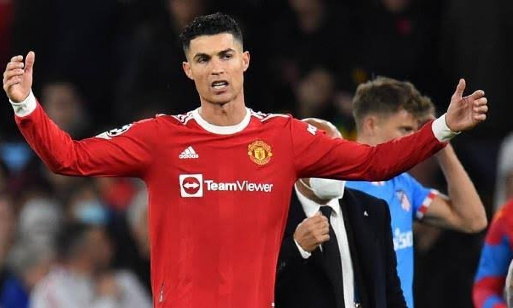 أنتوني يرسل رسالة من كلمة واحدة إلى كريستيانو رونالدو