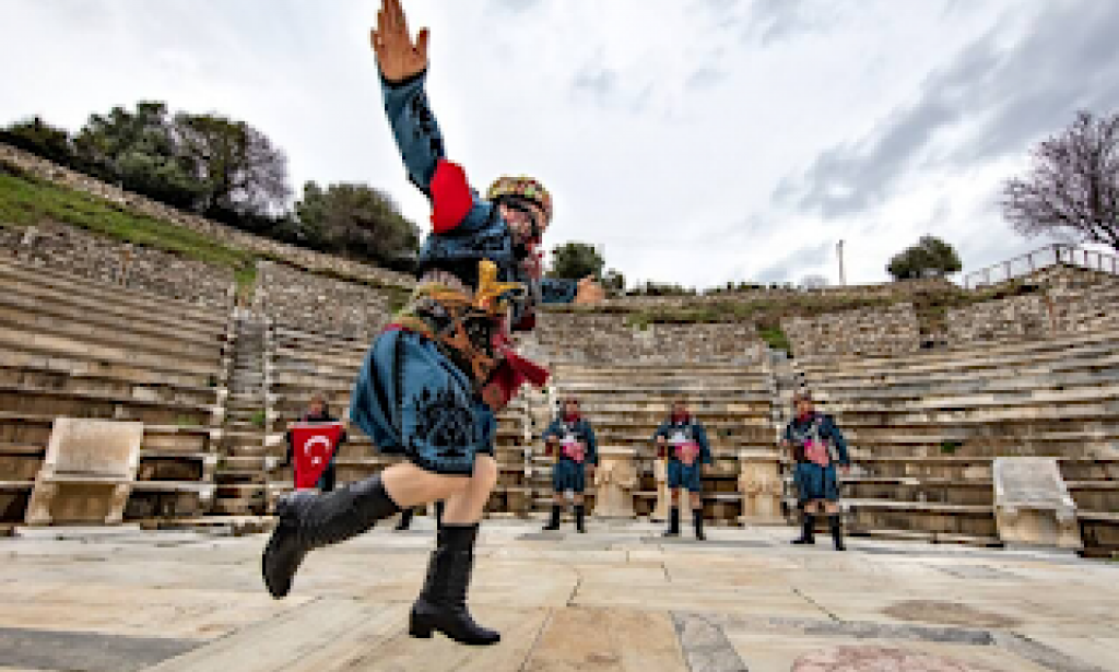 كيف اثرت ثقافه تركيا علي العالم