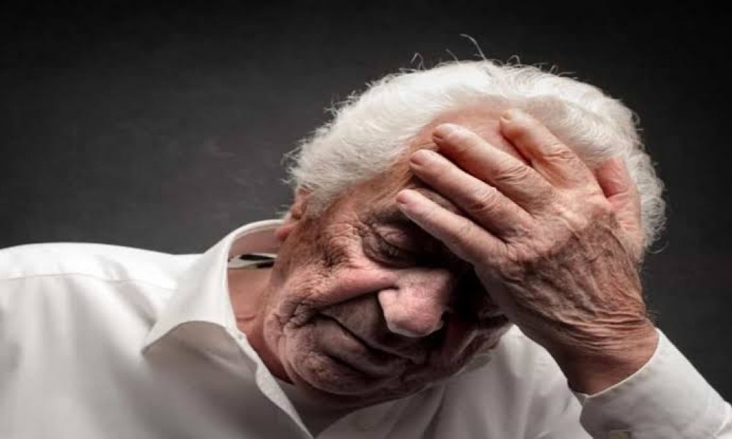 ماهي الفاكهة التي تحارب مرض ألزهايمر في الجسم