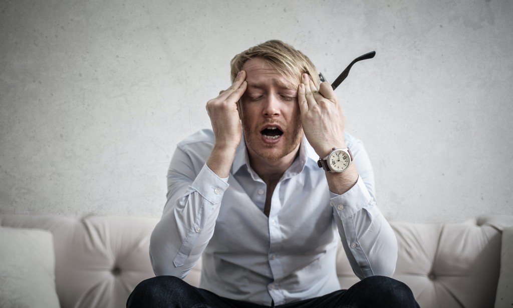 أسباب القلق وأعراضه وكيفية التخلص منه