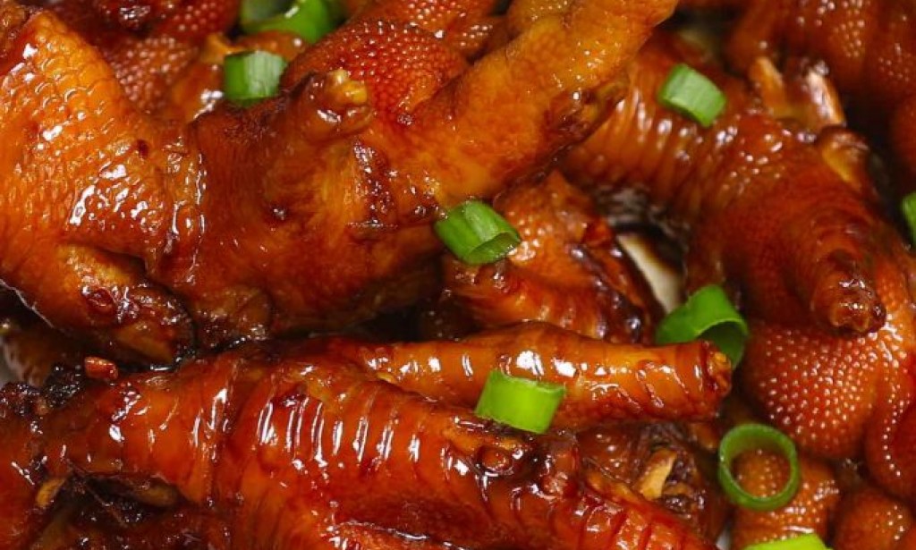 أفضل ٤ وصفات لعمل أرجل الدجاج بطعم تحفه
