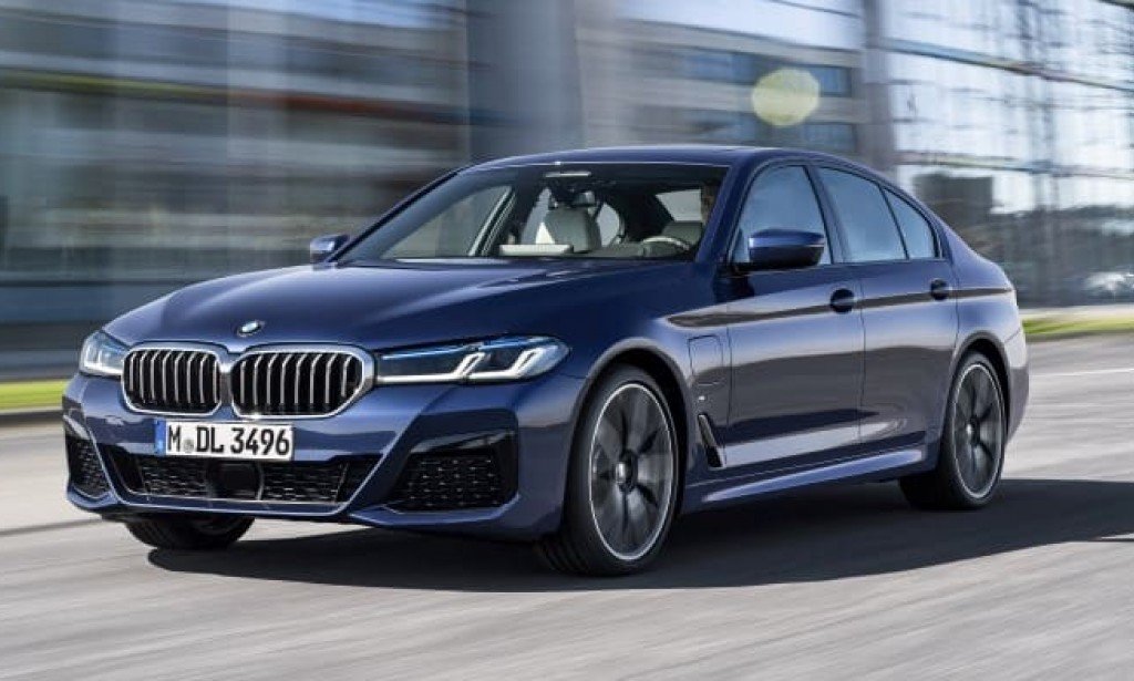 بي إم دبليو الفئة الخامسة 2023